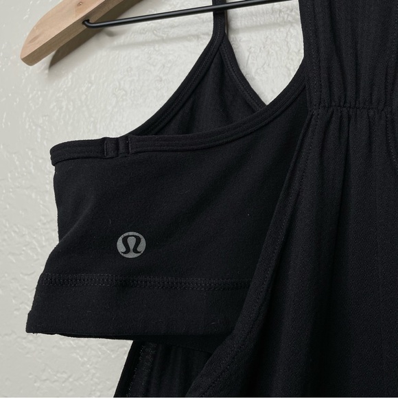 Lululemon No Limits Tank Workout Top Built In Sport Bra Flowy Size 6 - Picture 12 of 13